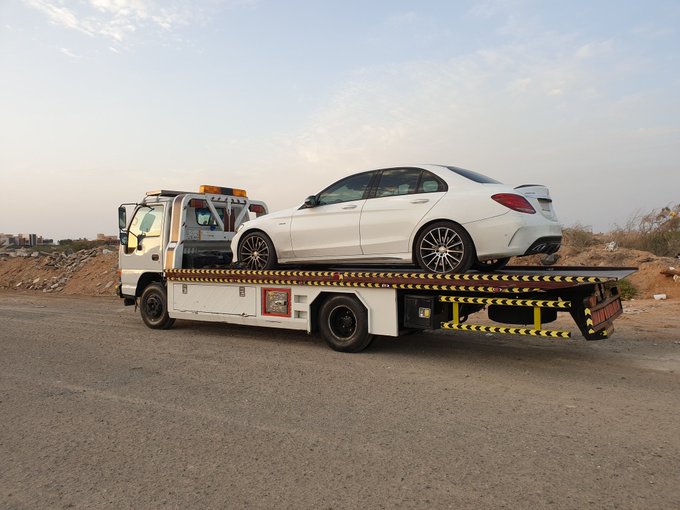 شحن سيارات من الامارات